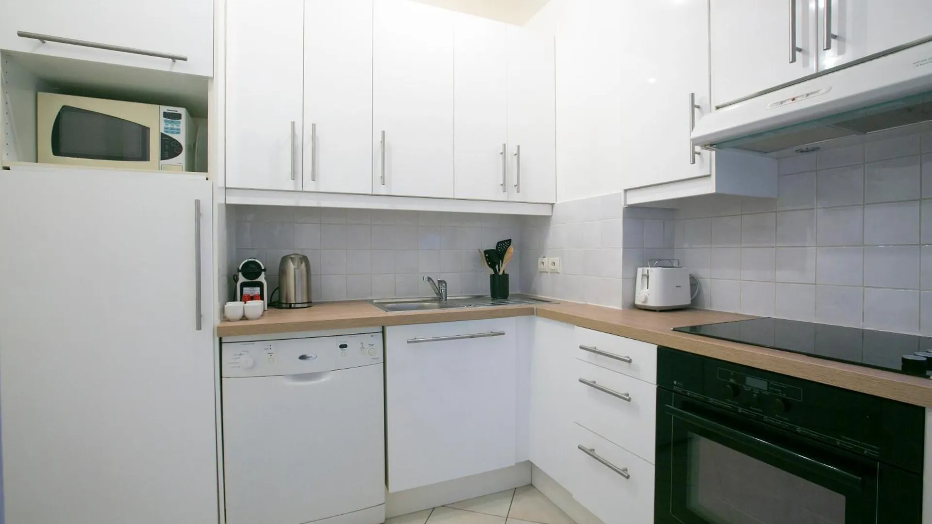Апартаменты Skyline Parisian Flat - Exclusif Saint-Honore